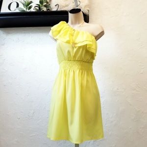 🌻 Med. Yellow Dress
